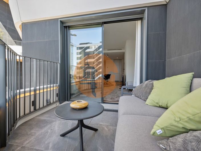 Image No.21-1 Bed Apartment for sale