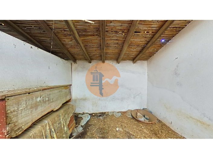 Image No.58-Commercial for sale