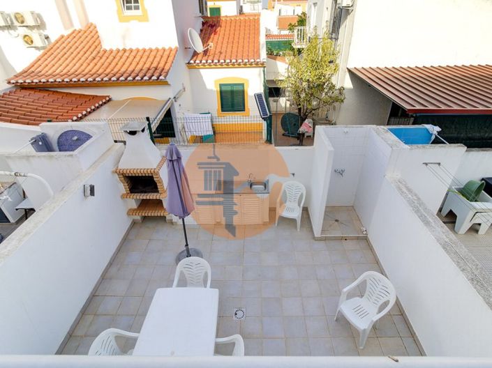 Image No.27-2 Bed House for sale
