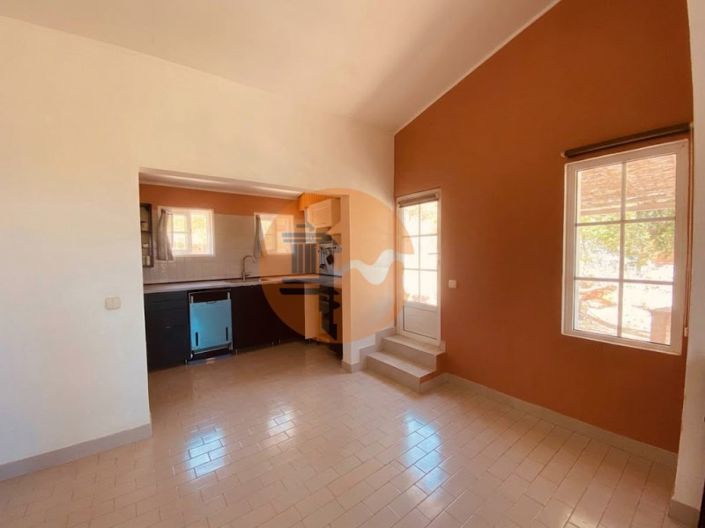 Image No.7-2 Bed House for sale