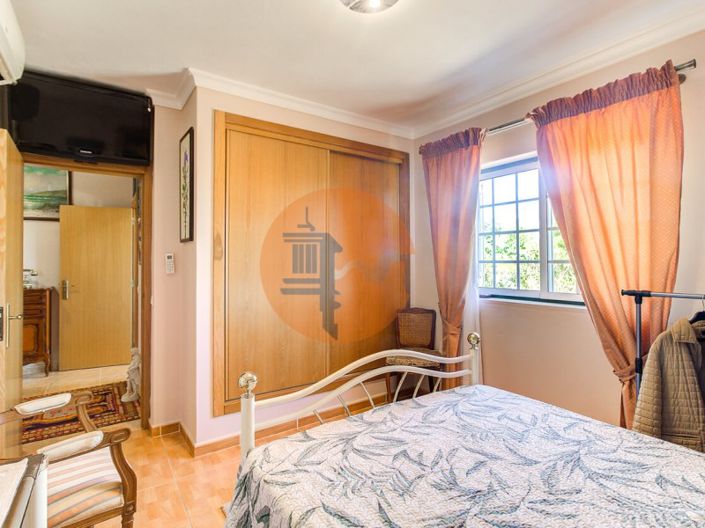 Image No.16-3 Bed House for sale
