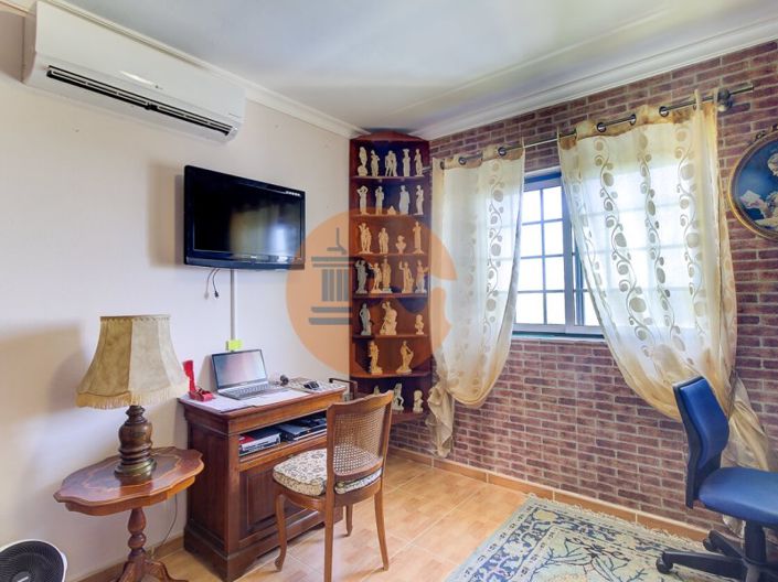Image No.23-3 Bed House for sale