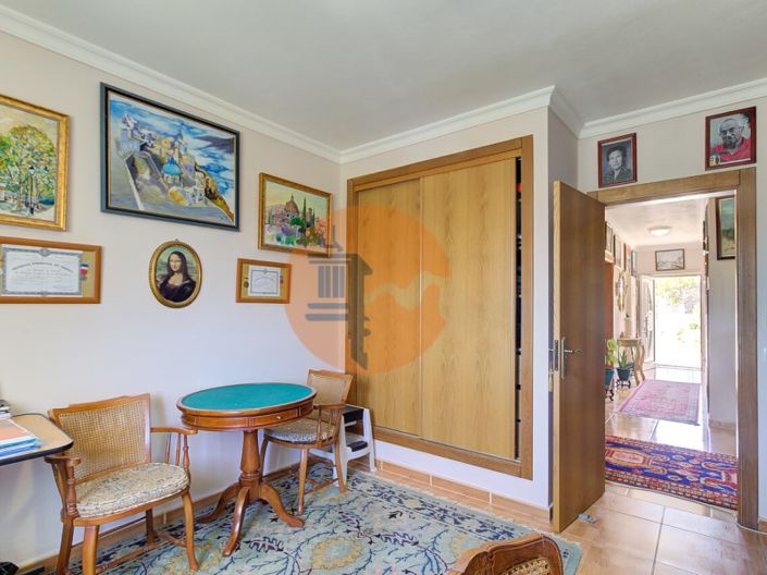 Image No.24-3 Bed House for sale