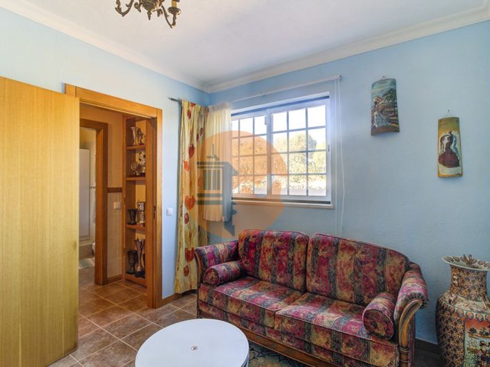 Image No.38-3 Bed House for sale