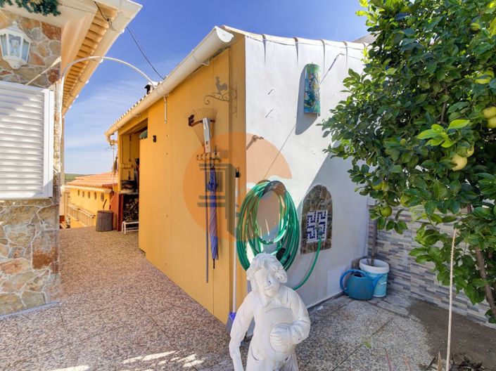 Image No.50-3 Bed House for sale