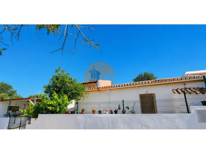 Image No.4-4 Bed House for sale