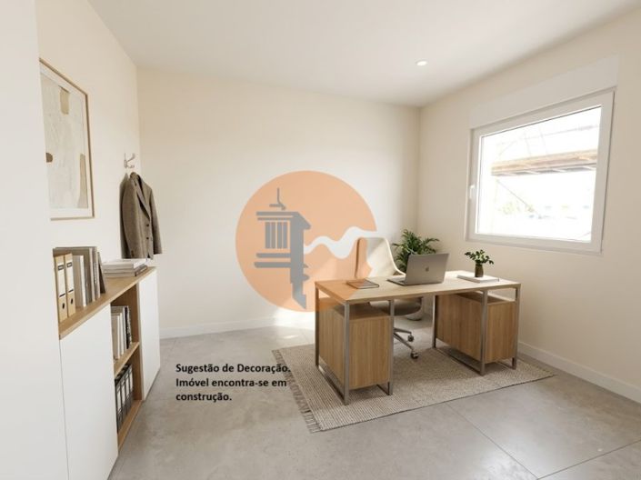 Image No.35-4 Bed House for sale