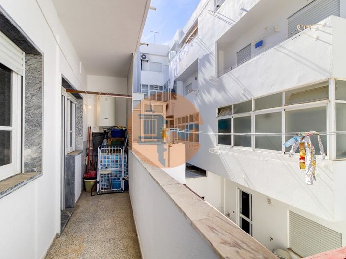 Image No.12-2 Bed Apartment for sale