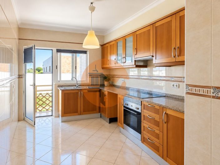 Image No.11-3 Bed Apartment for sale