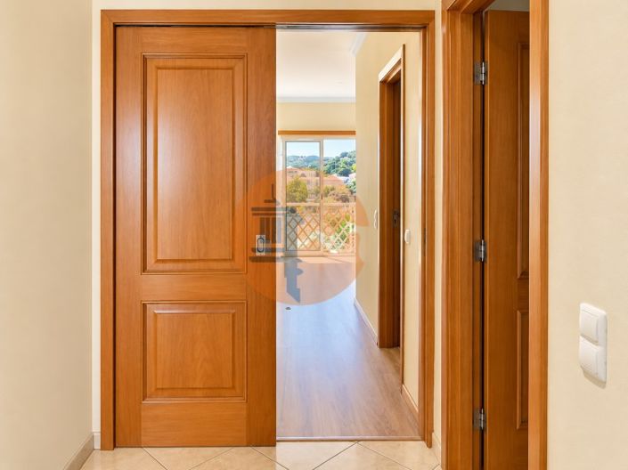 Image No.22-3 Bed Apartment for sale