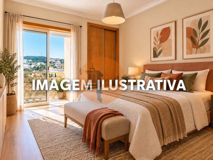 Image No.24-3 Bed Apartment for sale