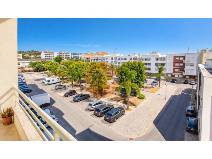 Image No.29-3 Bed Apartment for sale