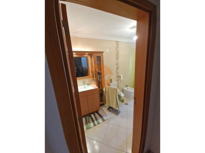 Image No.27-3 Bed House for sale