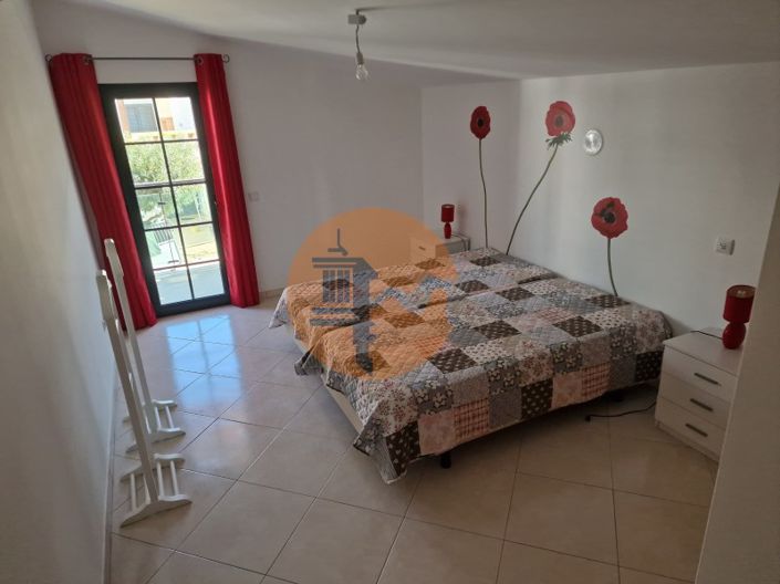 Image No.30-3 Bed House for sale