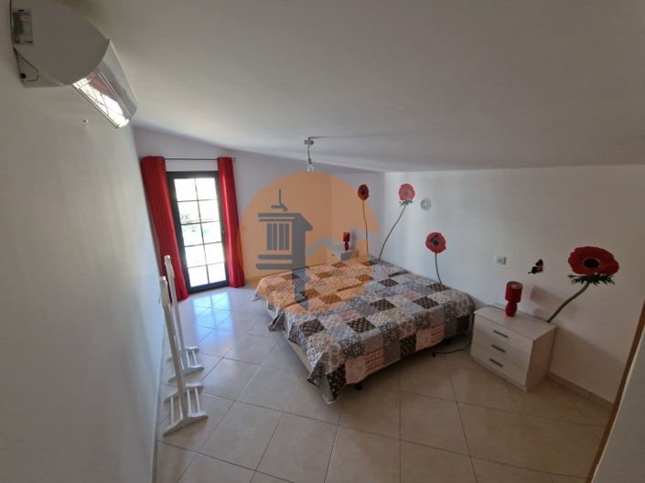 Image No.32-3 Bed House for sale
