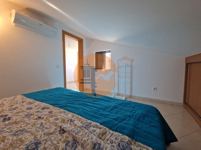 Image No.42-3 Bed House for sale