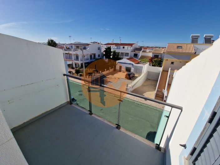 Image No.50-3 Bed House for sale