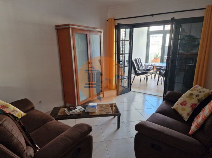 Image No.8-3 Bed House for sale