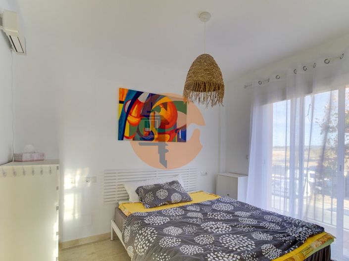 Image No.22-3 Bed House for sale