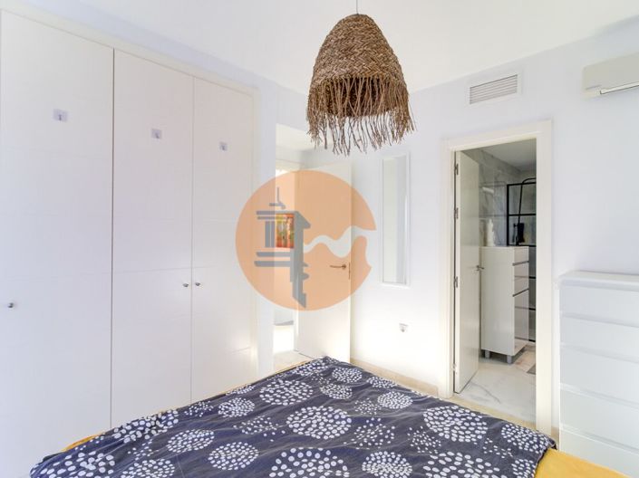 Image No.23-3 Bed House for sale
