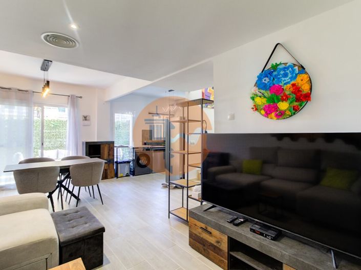 Image No.5-3 Bed House for sale