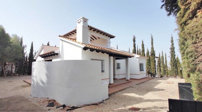 Image No.12-3 Bed House for sale