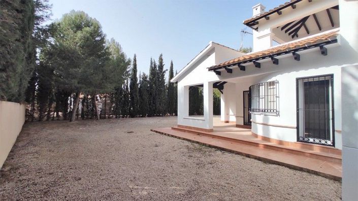 Image No.15-3 Bed House for sale