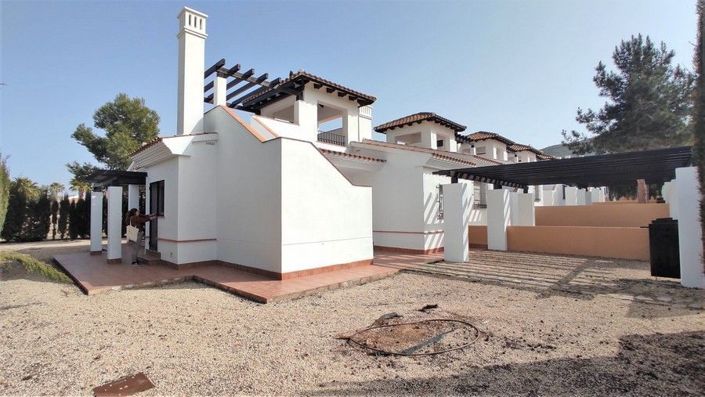 Image No.3-2 Bed House for sale