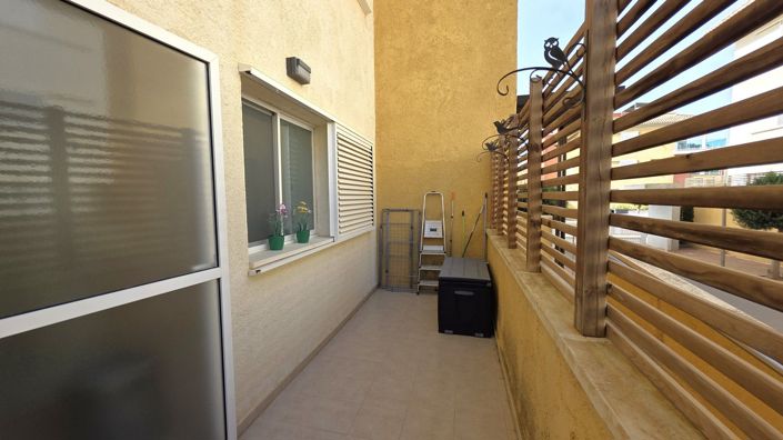 Image No.21-2 Bed Apartment for sale
