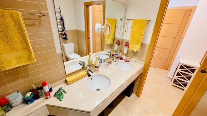 Image No.25-2 Bed Apartment for sale