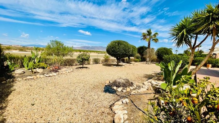 Image No.7-3 Bed House for sale