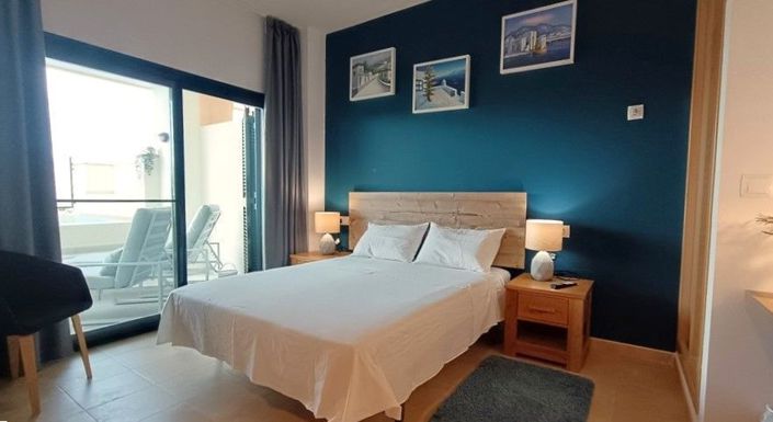 Image No.23-2 Bed Apartment for sale