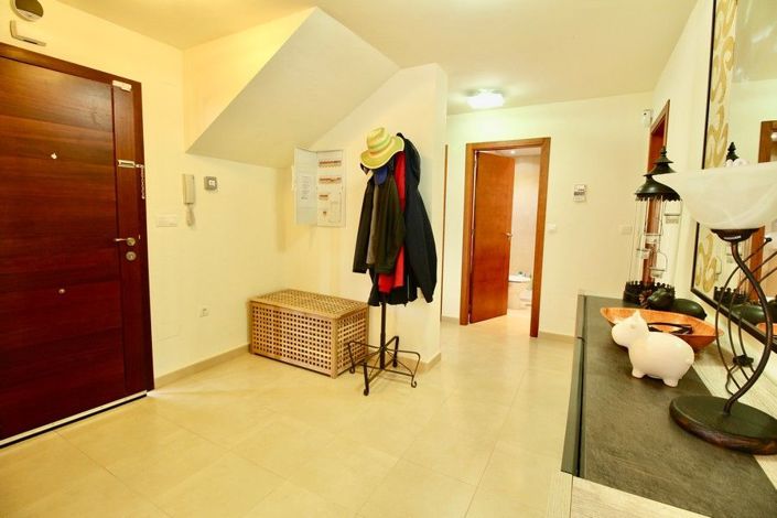 Image No.16-3 Bed House for sale