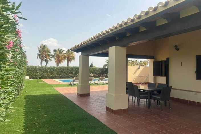 Image No.21-3 Bed House for sale