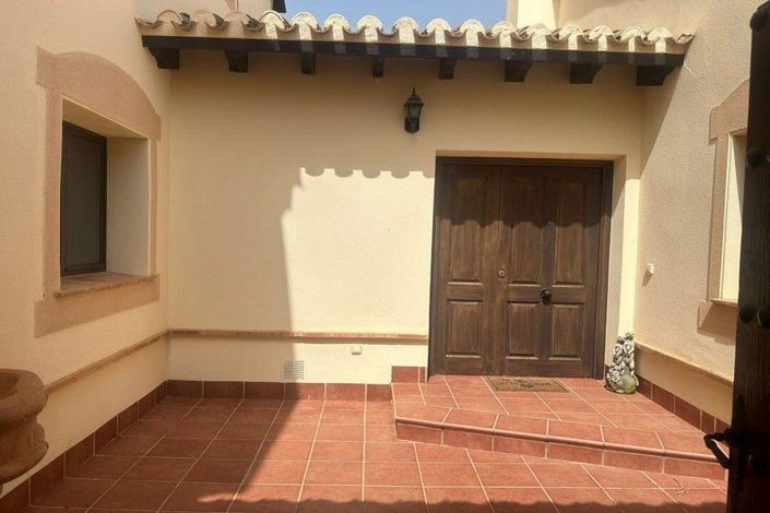 Image No.31-3 Bed House for sale