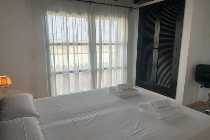 Image No.4-3 Bed House for sale