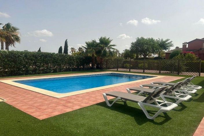 Image No.42-3 Bed House for sale