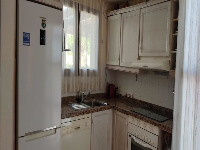 Image No.2-3 Bed House for sale