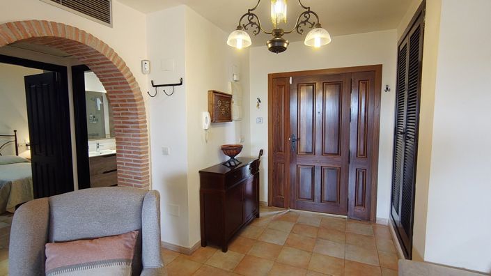 Image No.20-3 Bed House for sale