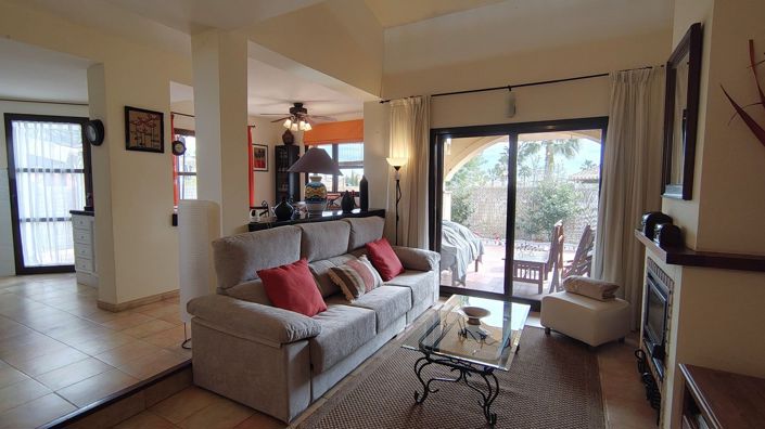 Image No.22-3 Bed House for sale