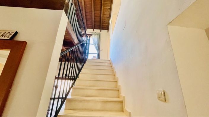 Image No.25-3 Bed House for sale