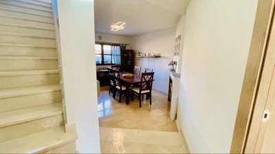 image000106b4da67858