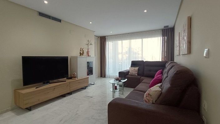 Image No.10-2 Bed Apartment for sale