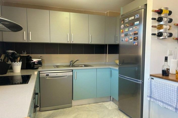 Image No.10-3 Bed Apartment for sale