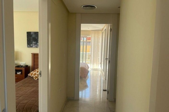 Image No.14-3 Bed Apartment for sale