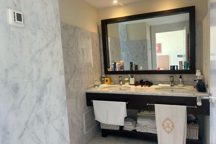 Image No.18-3 Bed Apartment for sale