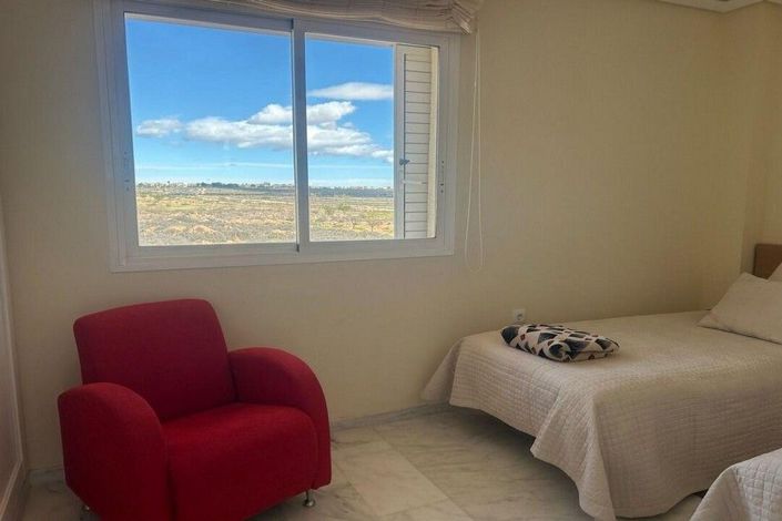 Image No.22-3 Bed Apartment for sale