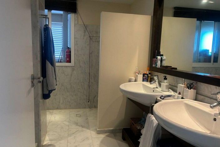 Image No.24-3 Bed Apartment for sale