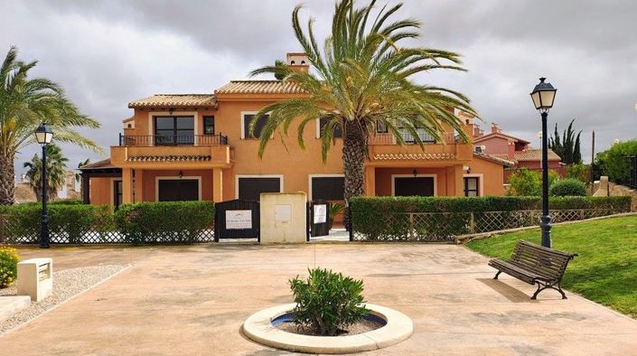 Image No.36-3 Bed House for sale