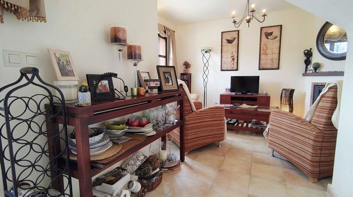 Image No.5-3 Bed House for sale